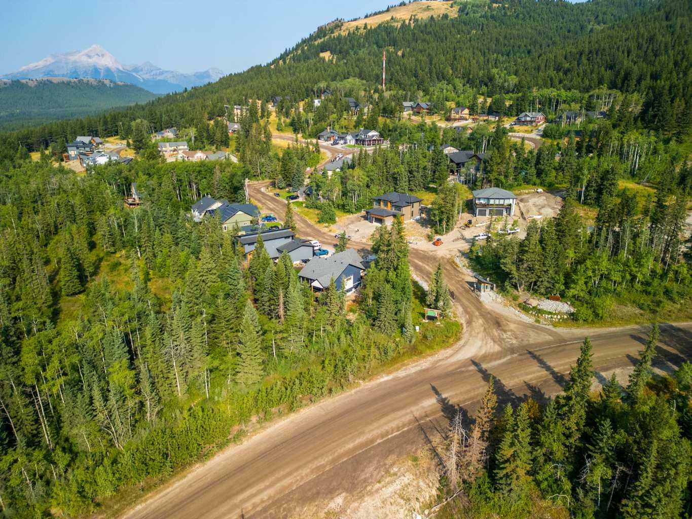 Property Photo:  70 Kananaskis Drive  AB T0K 0M0 