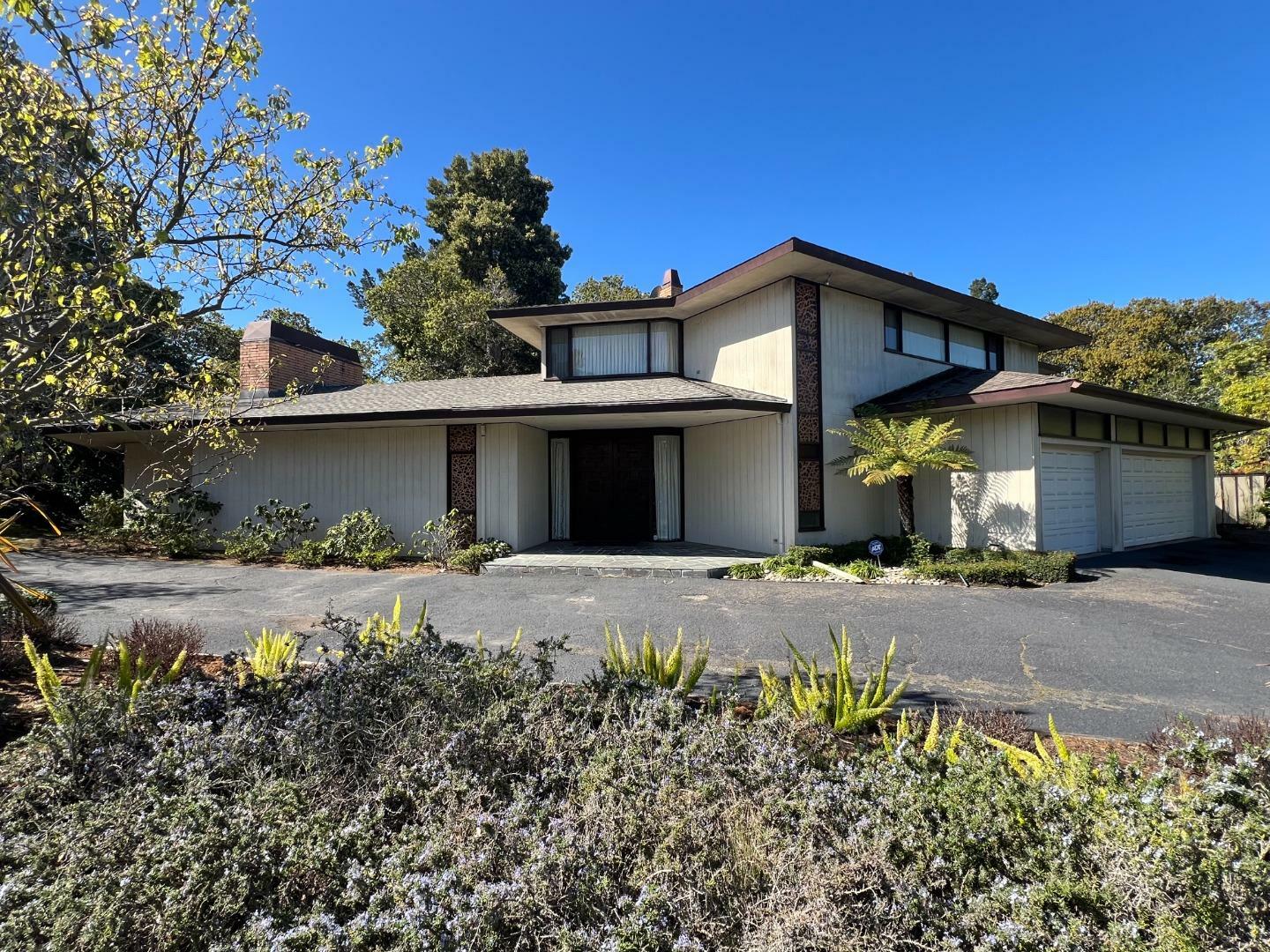 Property Photo: 20 Conifer Lane CA 94010