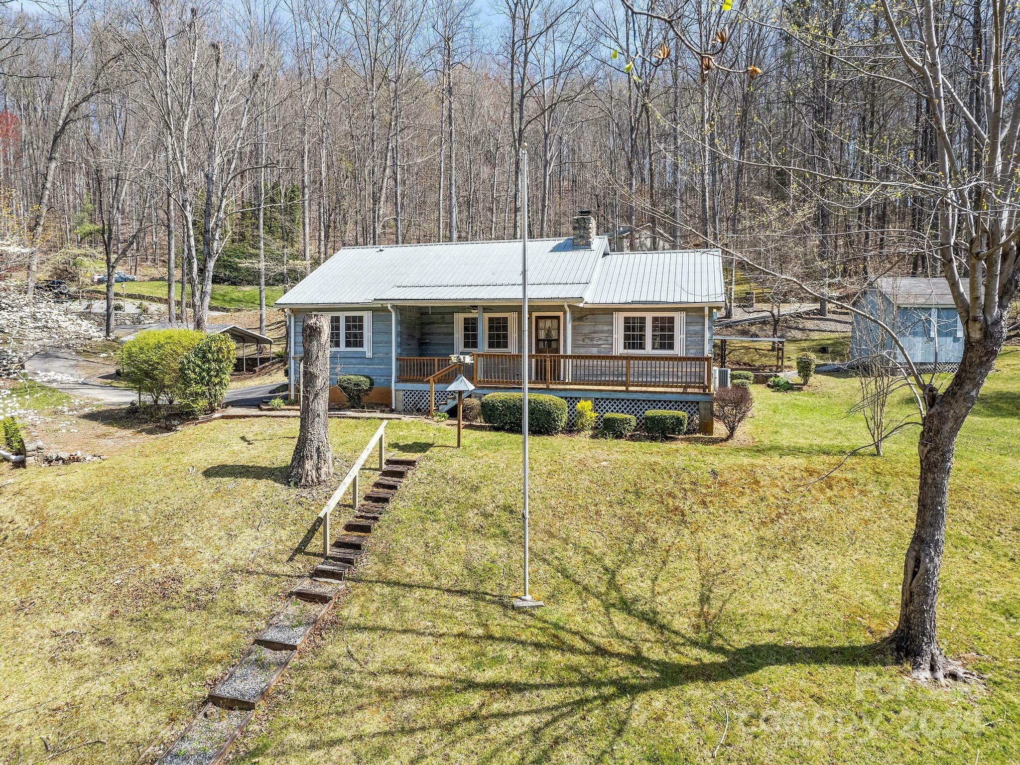 Property Photo:  153 Forest Hill Road  NC 28785 