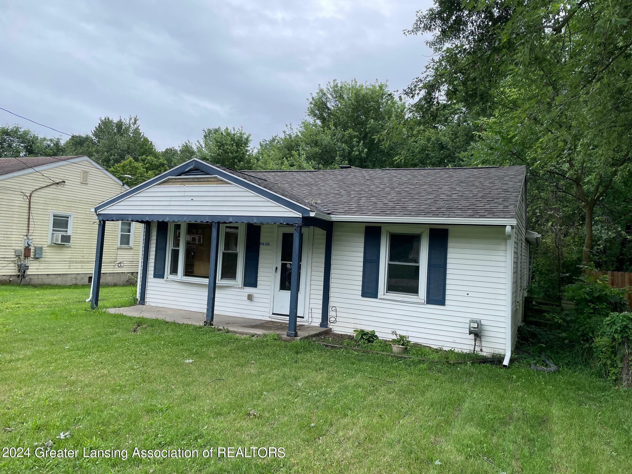 Property Photo:  6438 Sommerset Road  MI 48911 