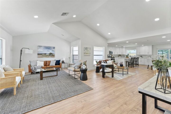 Property Photo:  1209 Tuxford Drive  FL 33511 