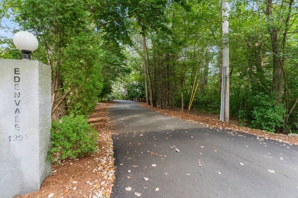 Property Photo: 86 Haverhill St (Edenvale) MA 01867