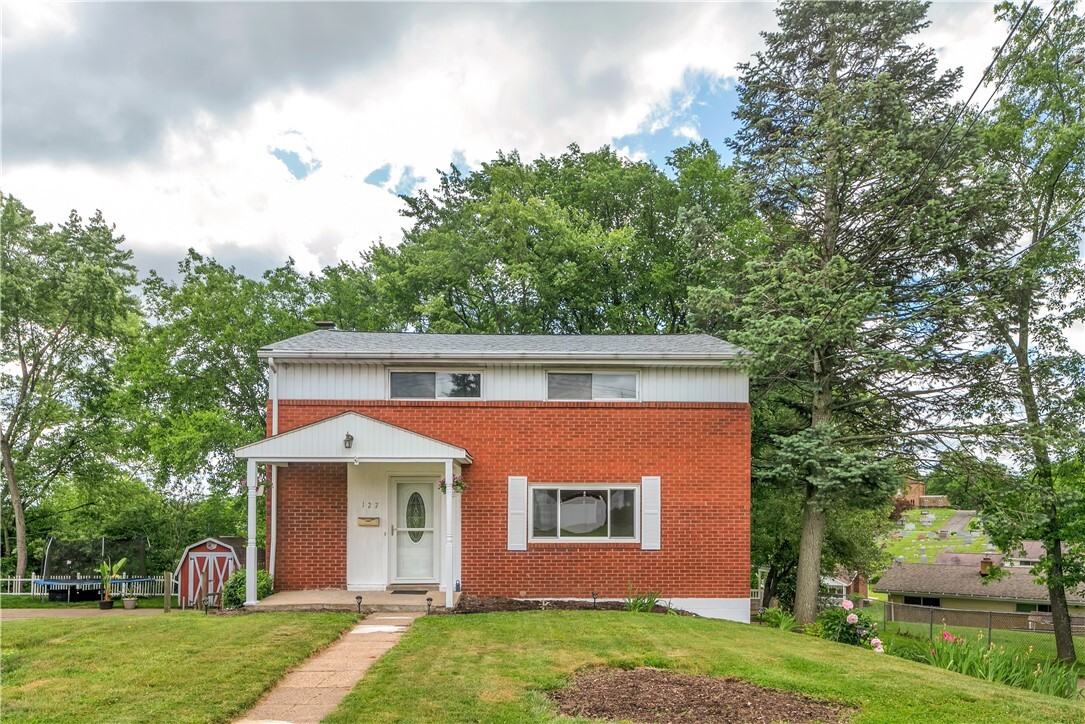 127 Viennese Drive  Pittsburgh PA 15209 photo