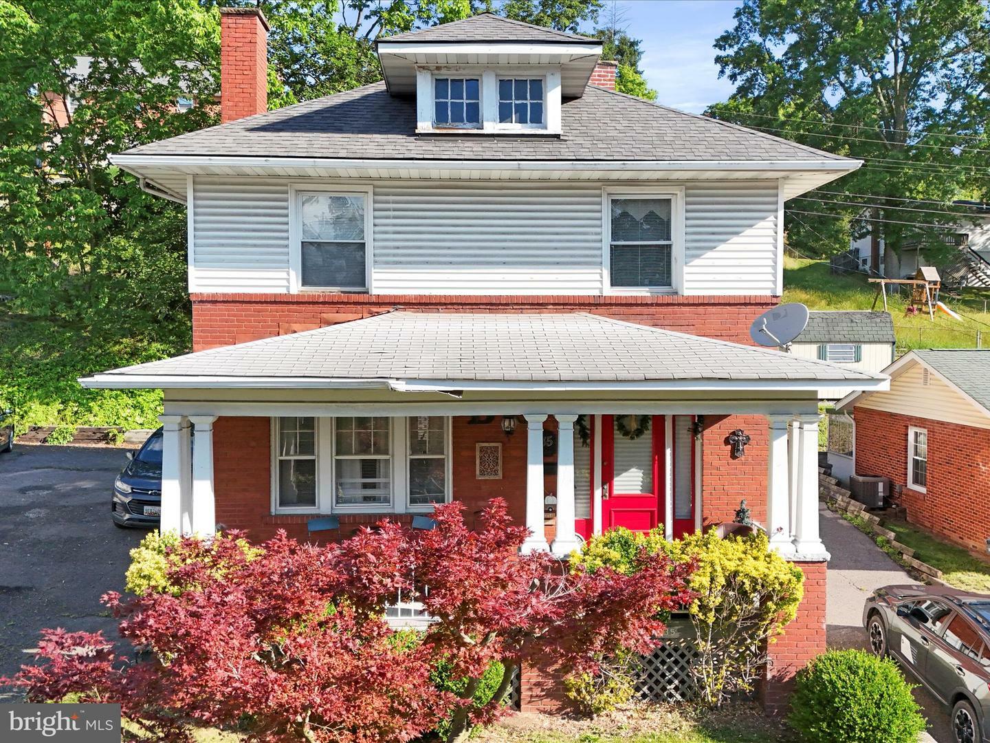 Property Photo:  835 Braddock Road  MD 21502 