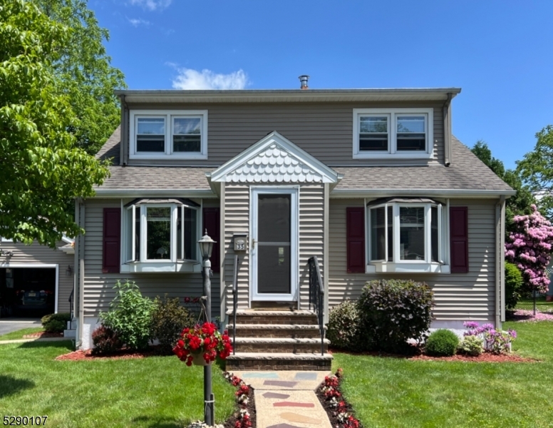 Property Photo:  35 Pine St  NJ 07803 