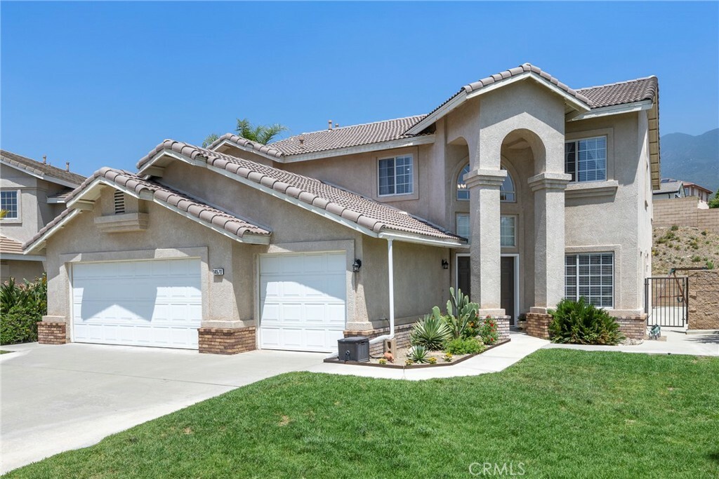 14570 Calgary Circle  Fontana CA 92336 photo