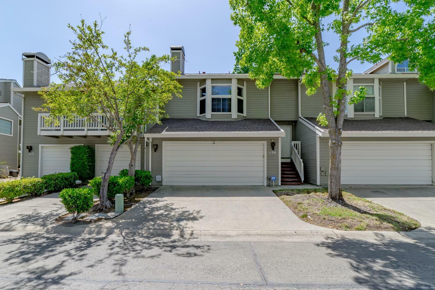 Property Photo:  124 Valley Oak Drive  CA 95678 