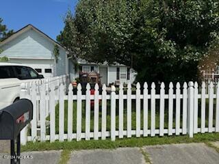 Property Photo: 2043 W Windgate Court NC 28546
