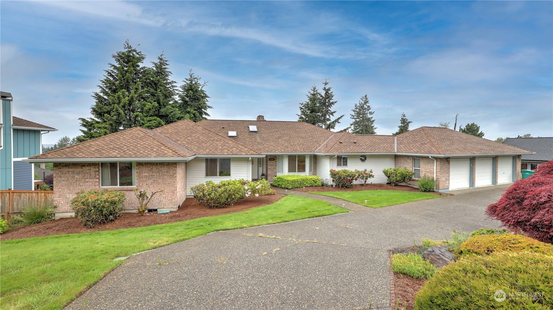 Property Photo: 11945 SE 78th Street WA 98056