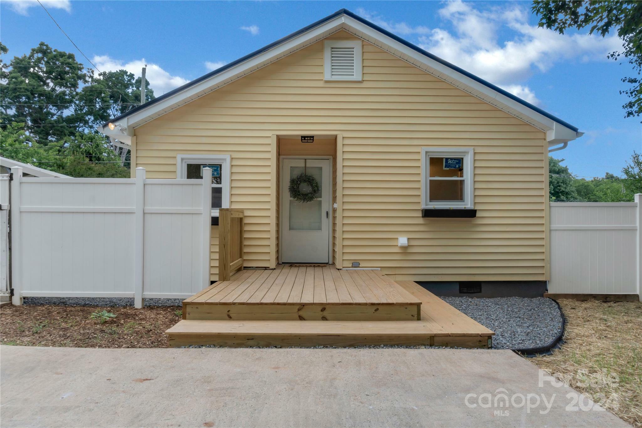 Property Photo:  120 Walker Road  NC 28655 