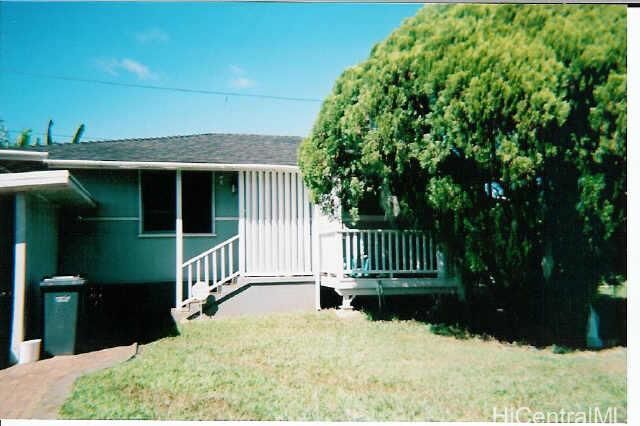 Property Photo:  