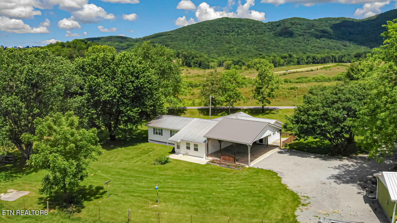 Property Photo:  304 Letory Rd  TN 37887 