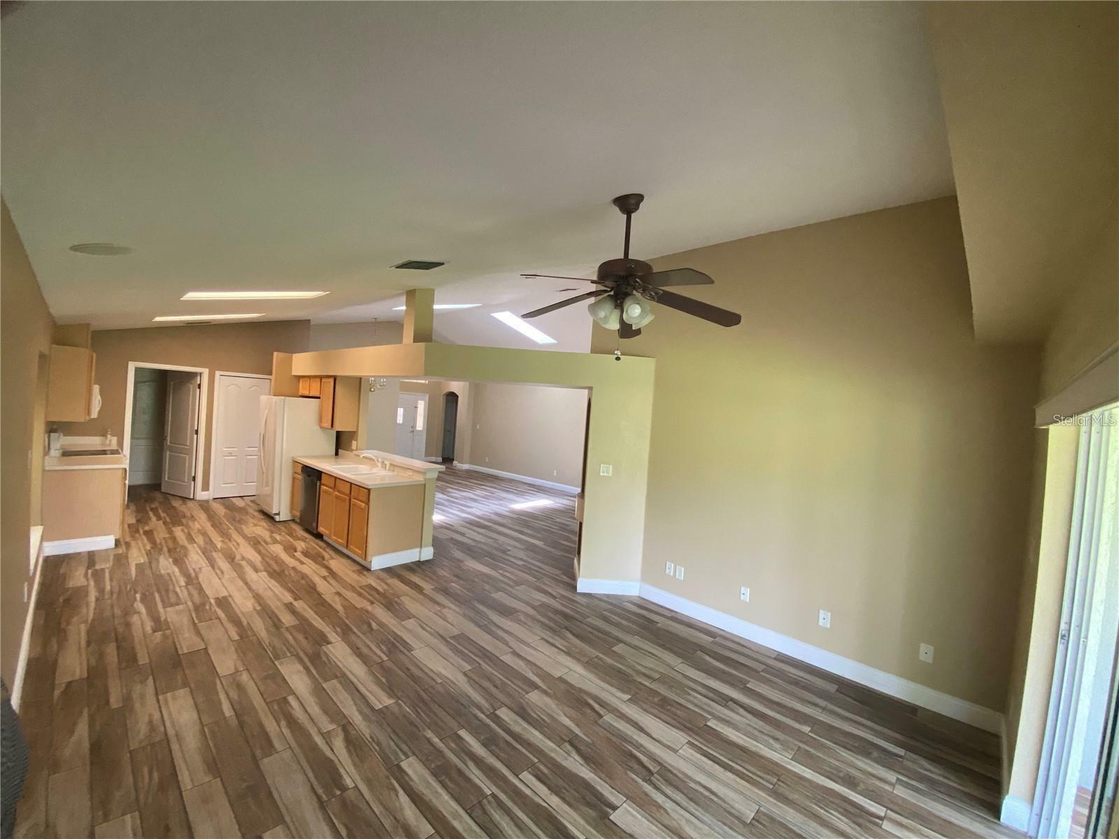 Property Photo:  2256 Hillshire Drive  FL 32828 