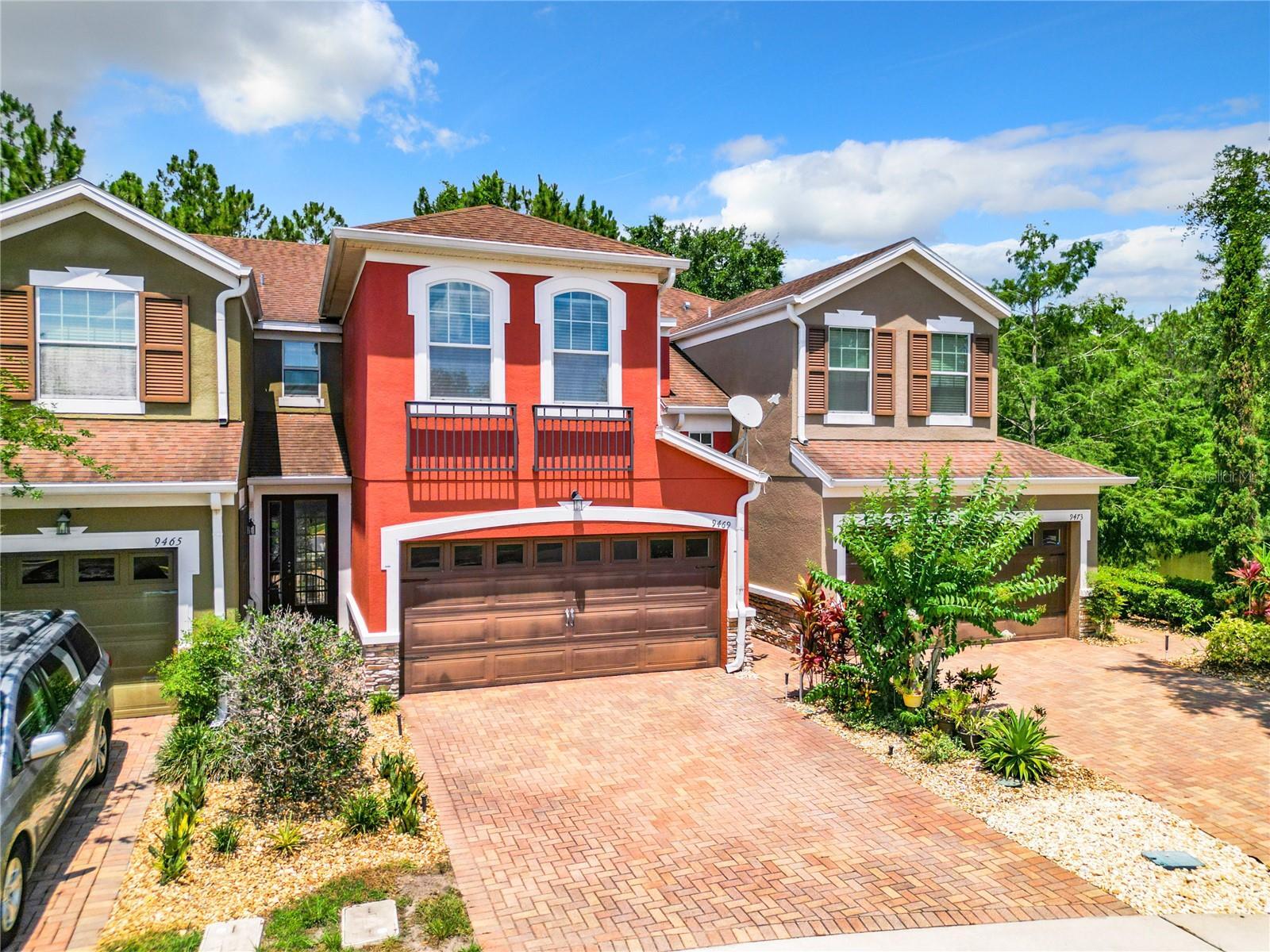 Property Photo: 9469 Tawnyberry Street FL 32832