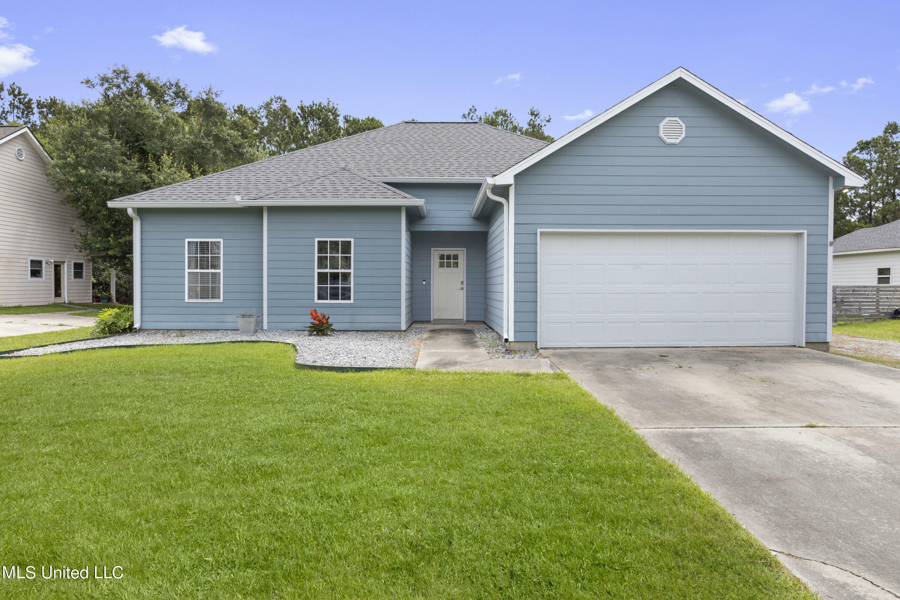 Property Photo:  502 Taylor Trail  MS 39576 