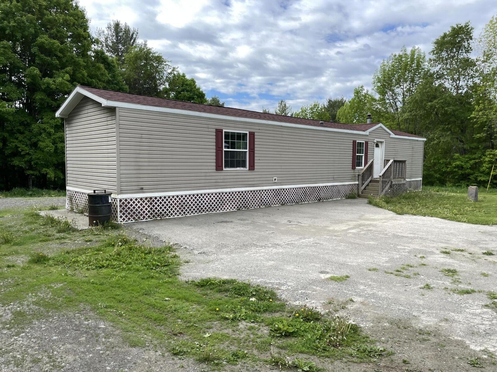 Property Photo: 11 Castle Road ME 04942