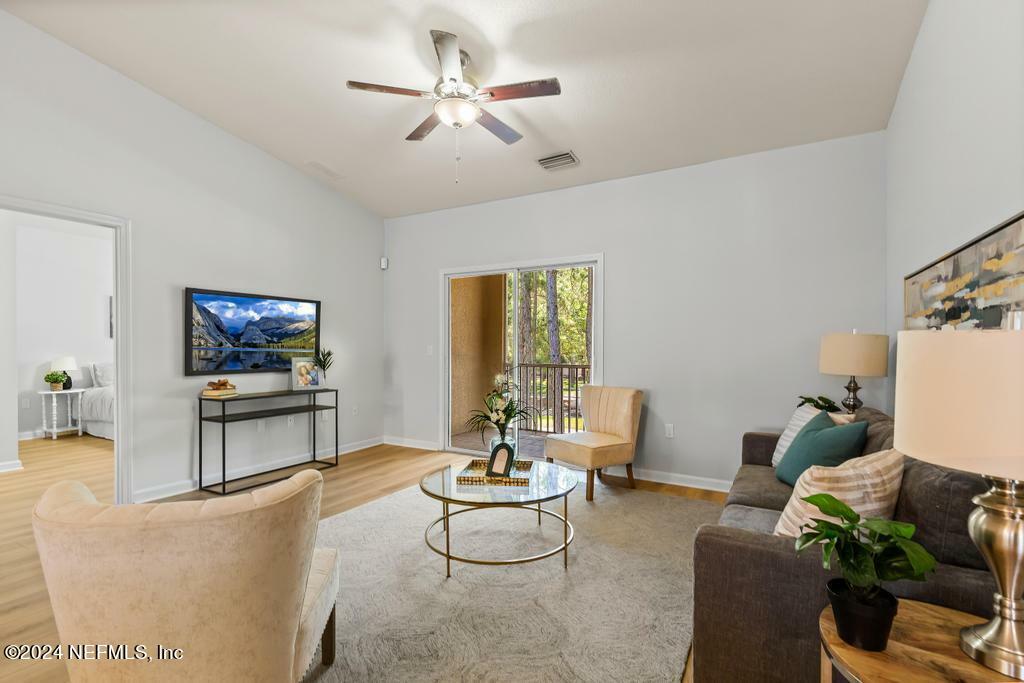 Property Photo:  3750 Silver Bluff Boulevard 205  FL 32065 