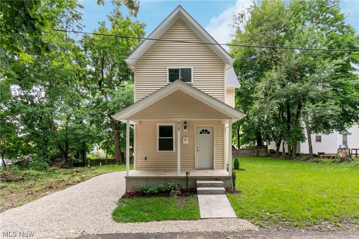415 4th Street SE  Massillon OH 44646 photo