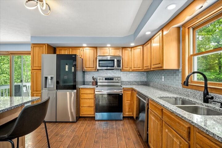 Property Photo: 36 Tolman Rd MA 01475