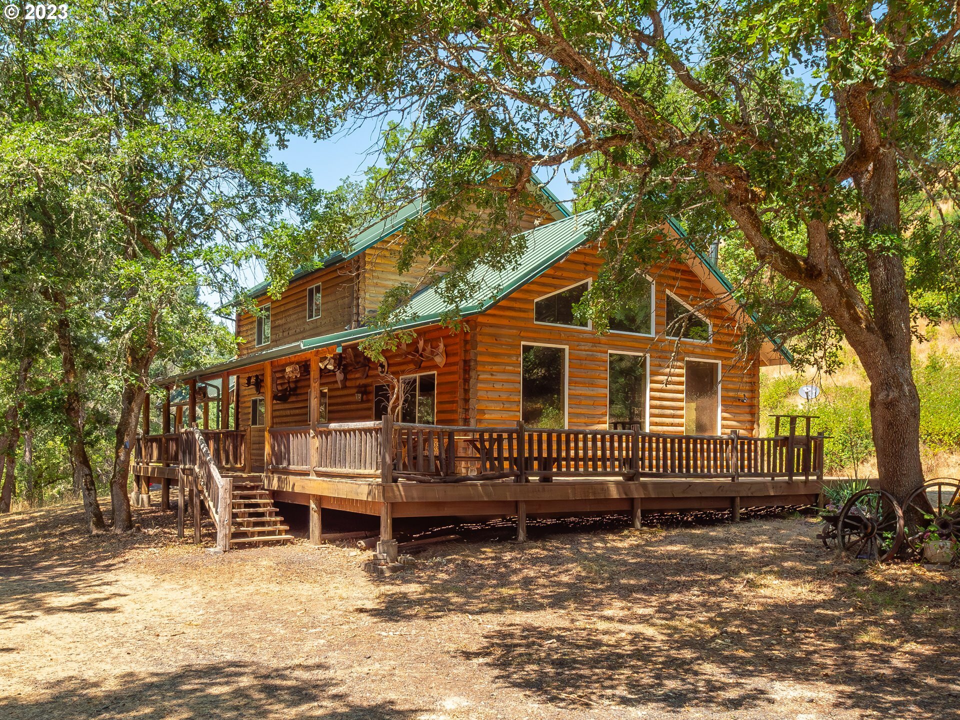 Property Photo:  1470 E Willis Creek Rd  OR 97496 