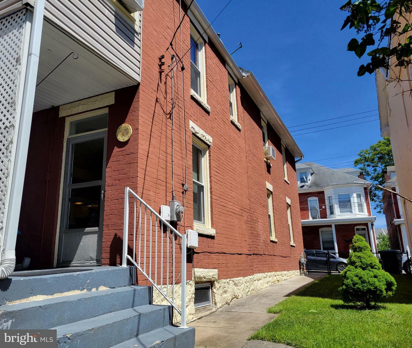 Property Photo:  315 N Mulberry Street N  MD 21740 