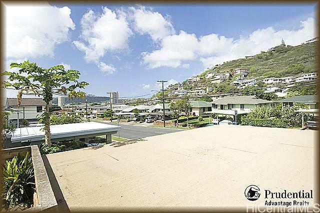 1398 Halekoa Drive  Honolulu HI 96821 photo