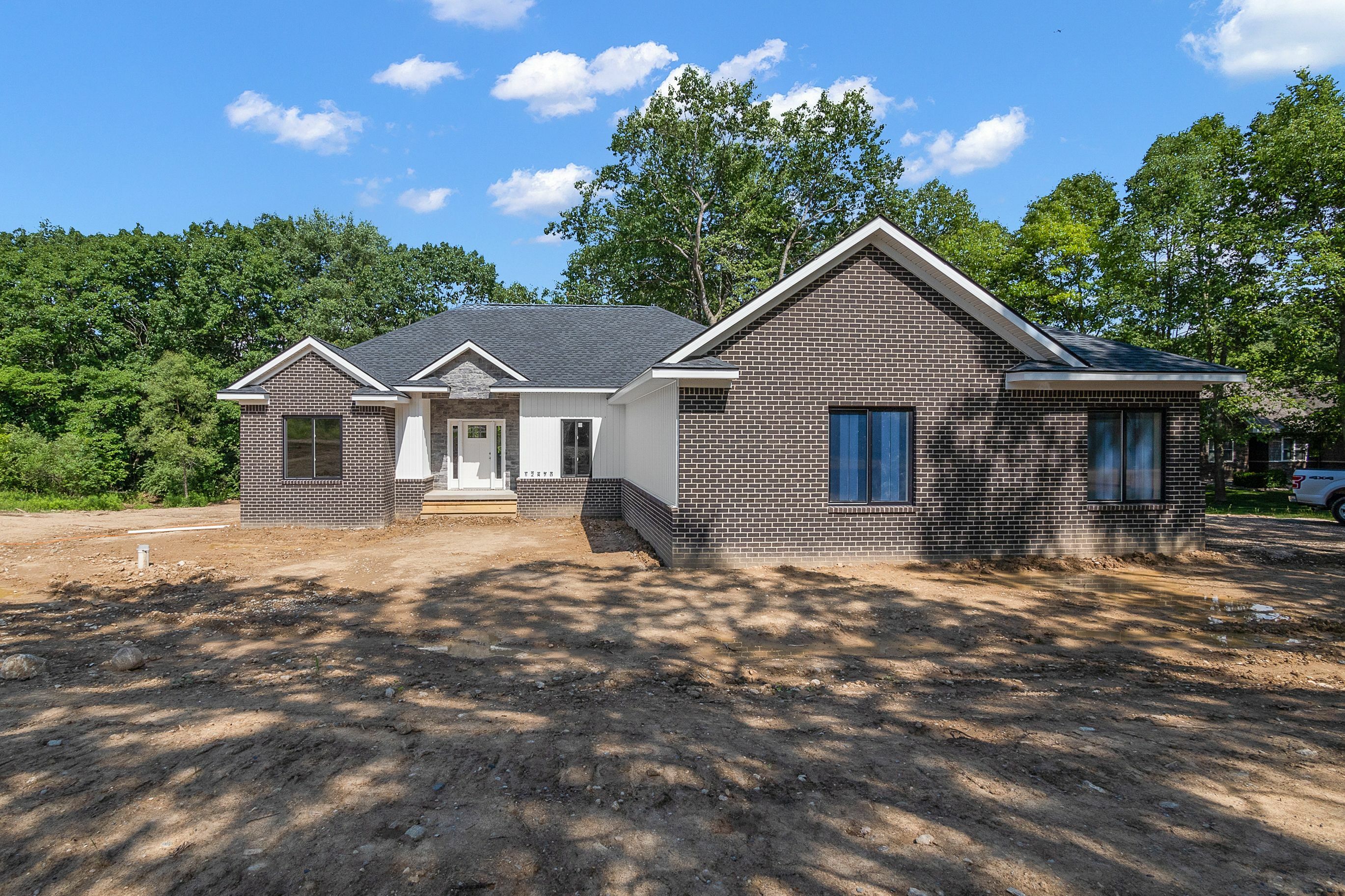 Property Photo:  1775 Rooster Trail  MI 48446 