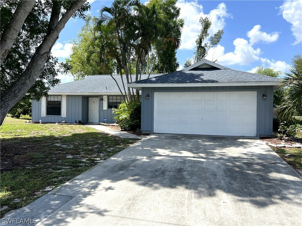 Property Photo:  8392 Lemon Road  FL 33967 