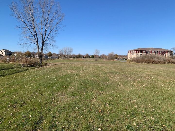 Property Photo: 302 East Hill Parkway WI 53718