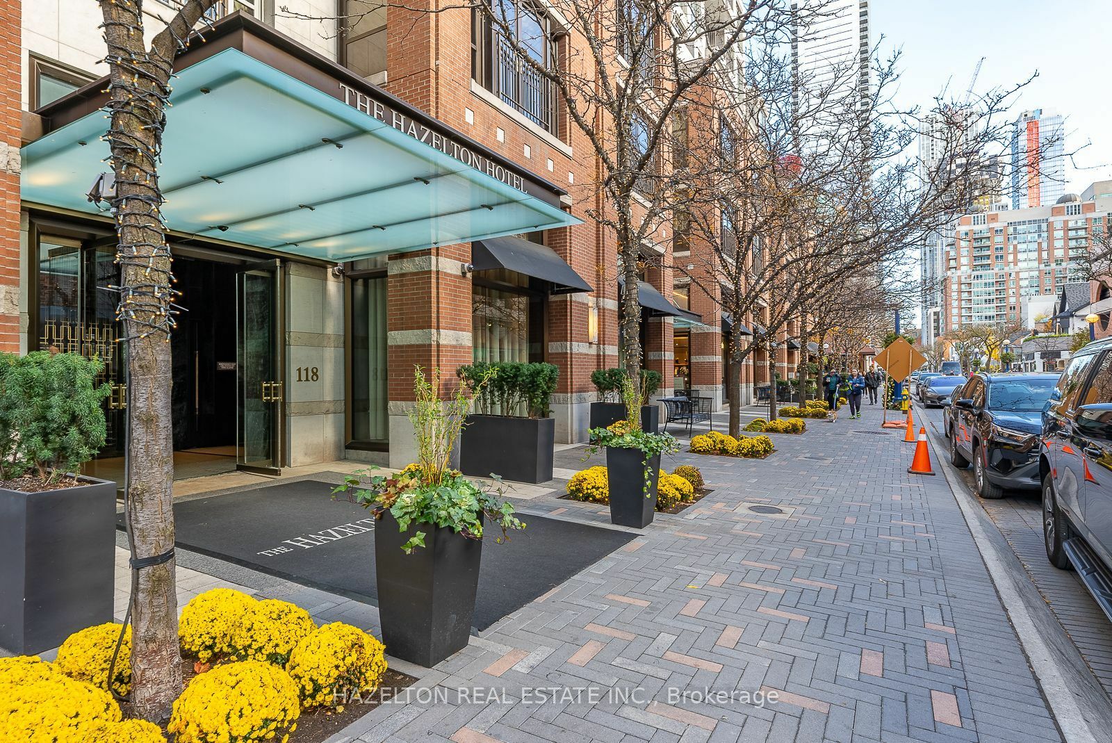 Property Photo:  118 Yorkville Ave 601  ON M5R 1H5 