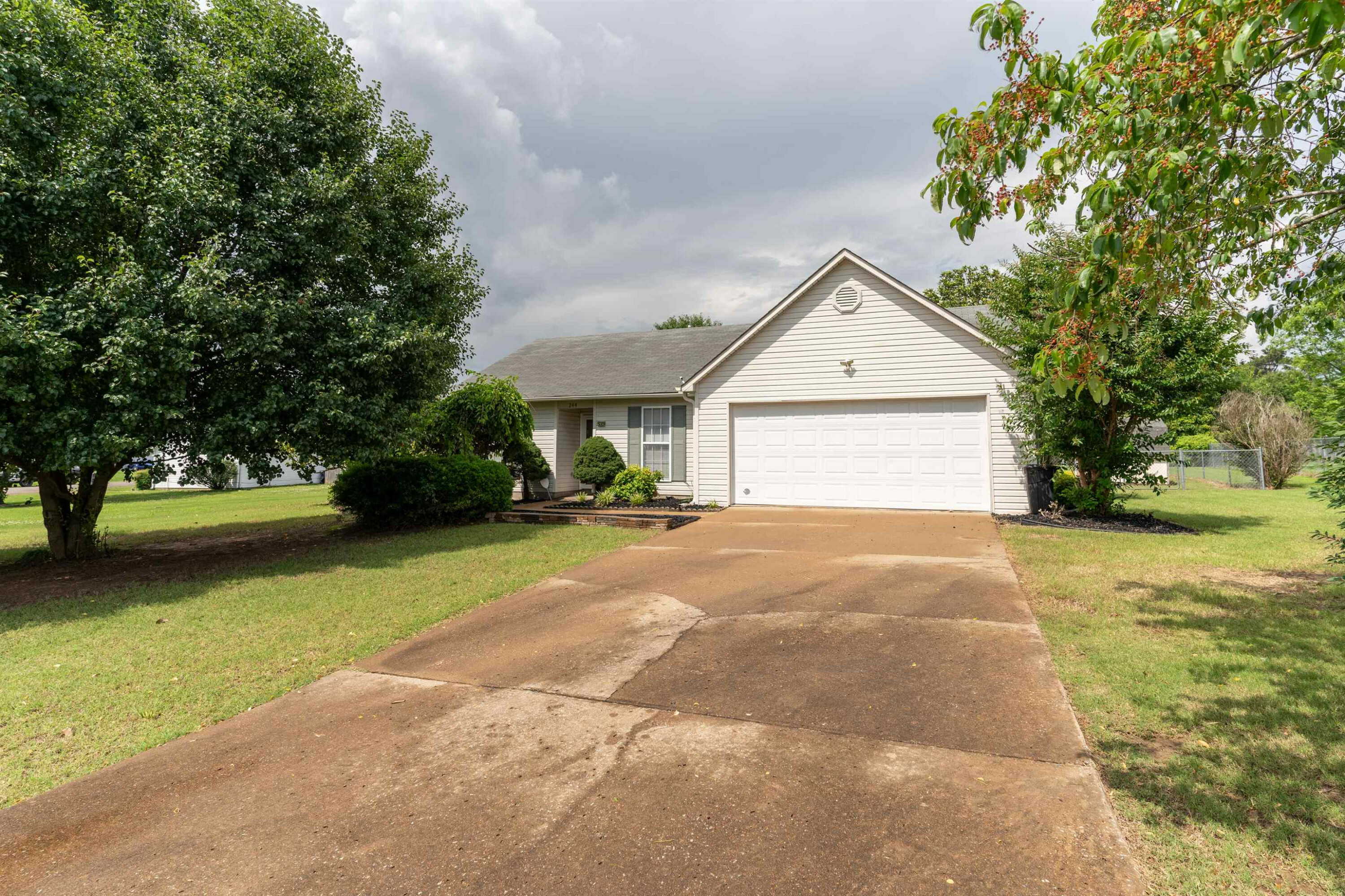 Property Photo:  244 Eagle Ridge Dr.  TN 38362 