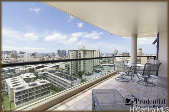 1015 Wilder Avenue 902  Honolulu HI 96822 photo