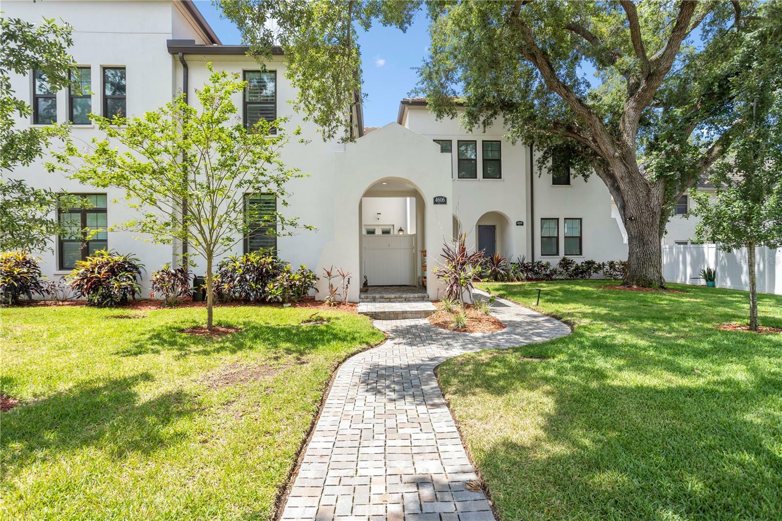 Property Photo:  4606 W Fig Street 4  FL 33609 