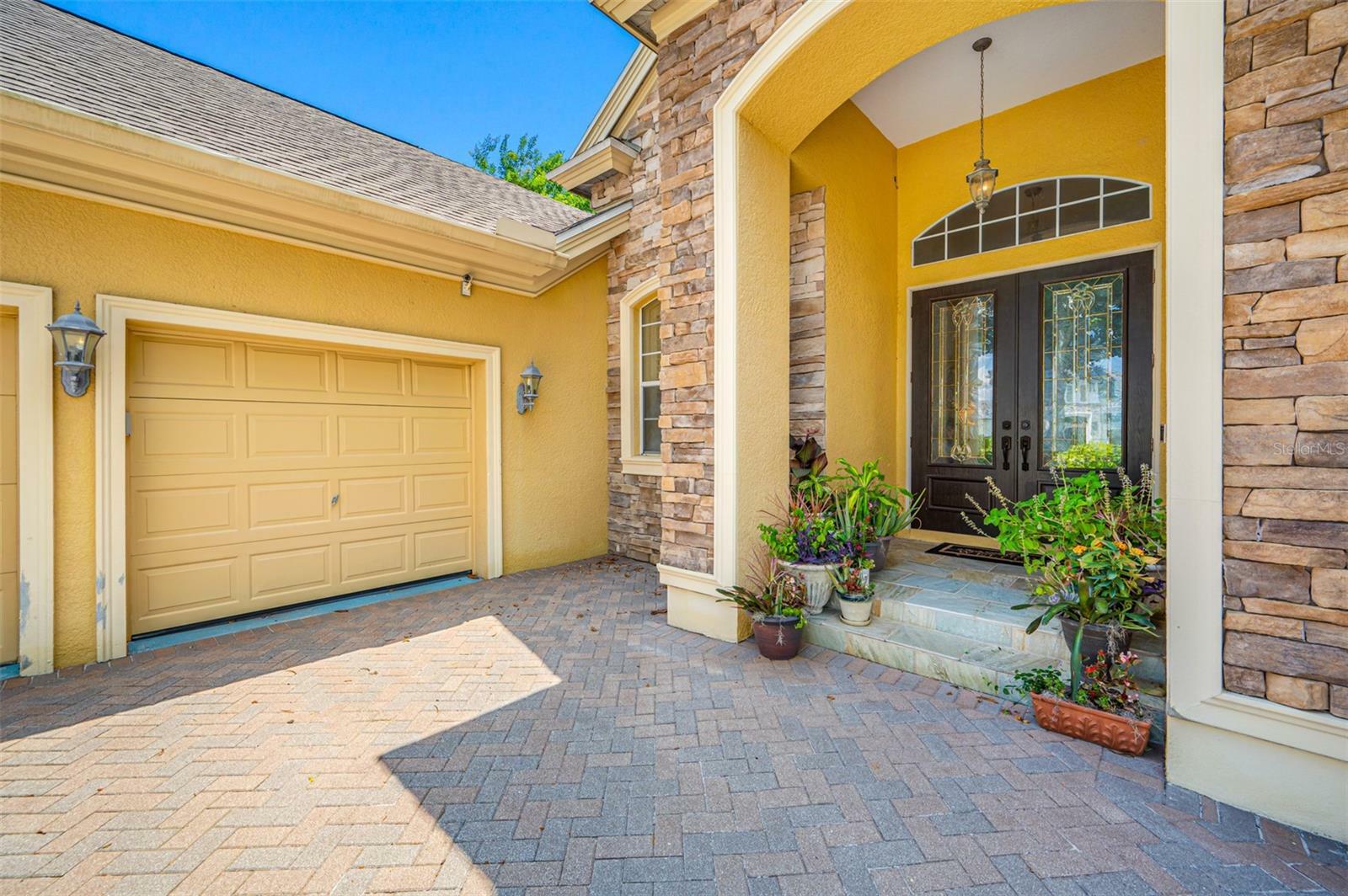 Property Photo:  1227 Toscano Drive  FL 34655 