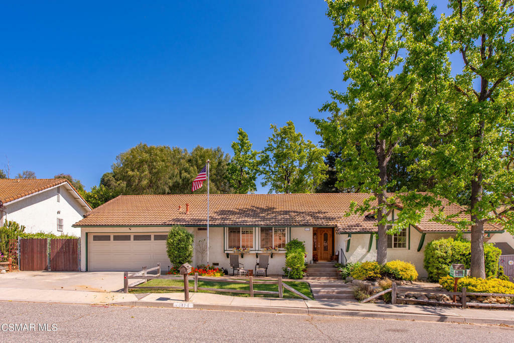 Property Photo:  1474 Mellow Lane  CA 93065 