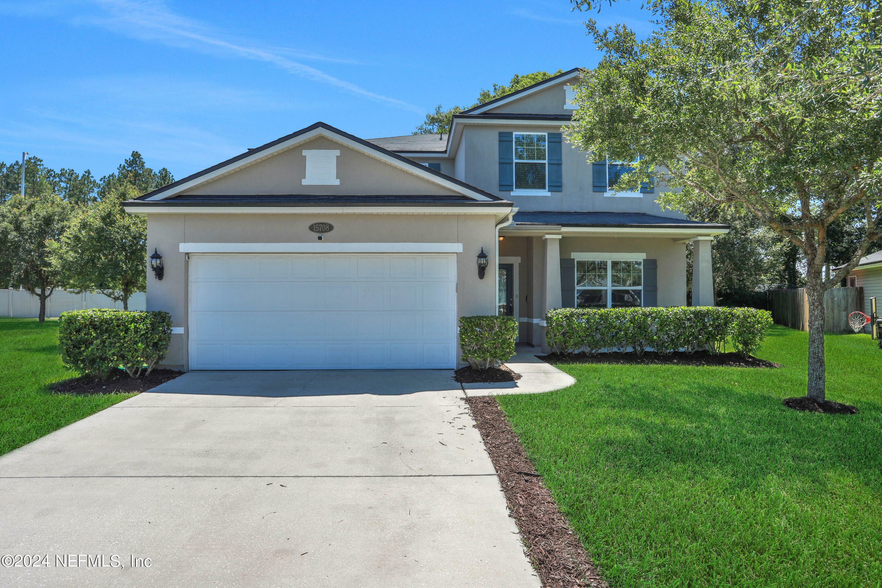 Property Photo:  15708 Canoe Creek Drive  FL 32218 