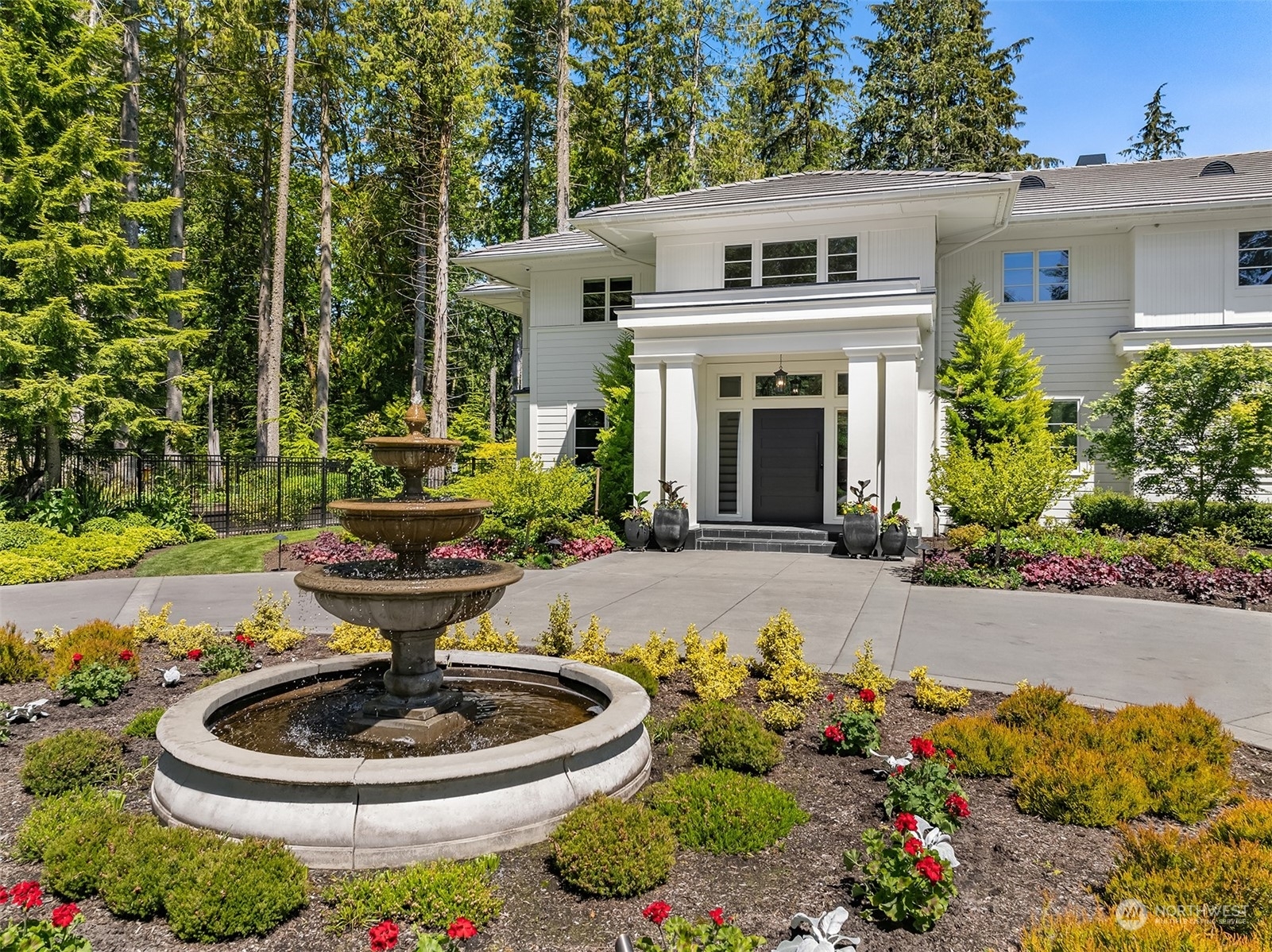 Property Photo:  27216 SE Grand Ridge Drive  WA 98029 