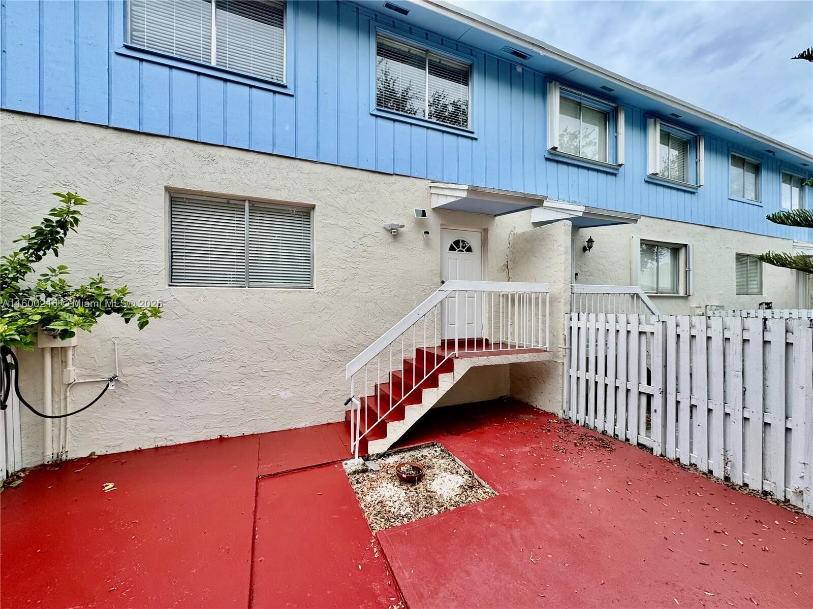 Property Photo: 22205 SW 103rd Ave 22205 FL 33190