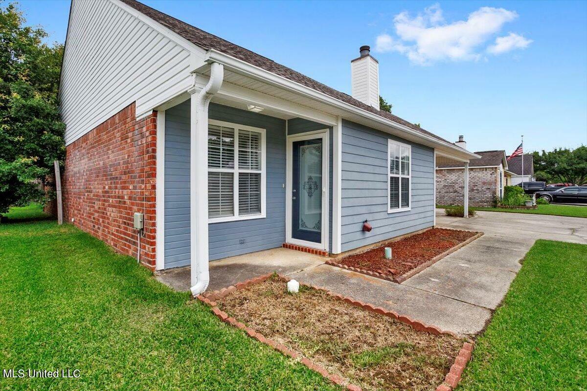 Property Photo:  12249 Breezeway Circle  MS 39503 