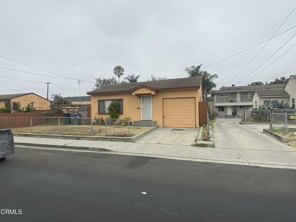 Property Photo:  400 Hill Street  CA 93033 