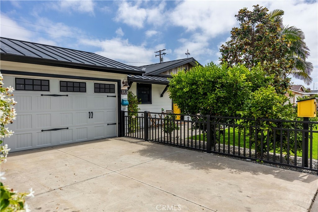 Property Photo:  8361 Malloy Drive  CA 92646 