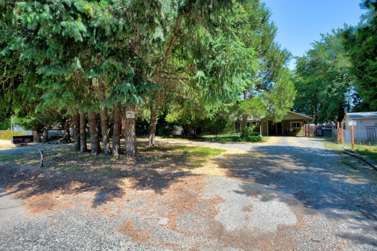 1820 Fruitdale Drive  Grants Pass OR 97527 photo