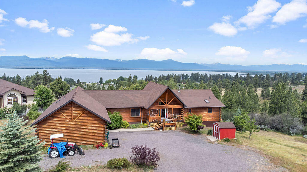 Property Photo: 2957 Mark Court OR 97624