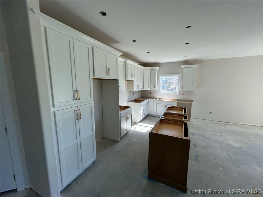 Property Photo:  3046 Bridlewood Lane Lot 240  IN 47150 