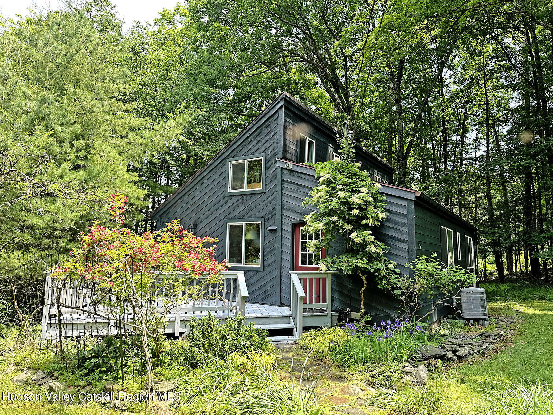 Property Photo:  192 Broadview  NY 12498 