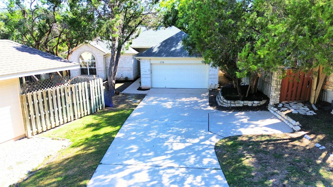 Property Photo:  271 Mooring Circle B  TX 78734 