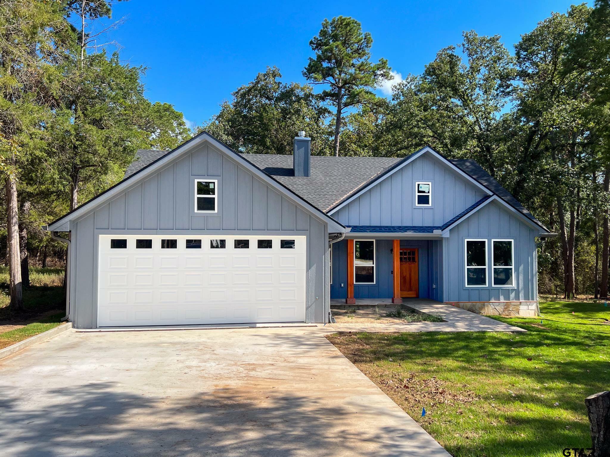 Property Photo:  504 King'S Country Blvd.  TX 75480 