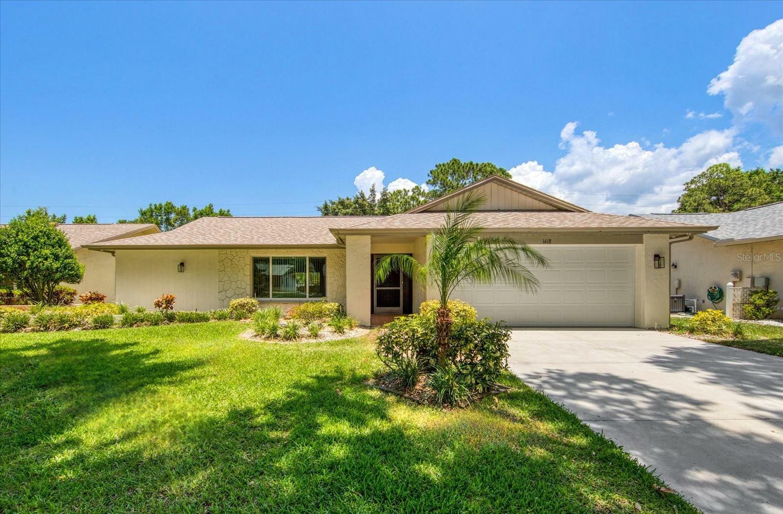 Property Photo:  1618 Glengarry Drive  FL 34684 