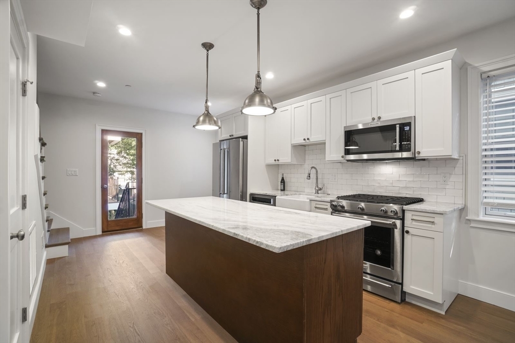 Property Photo: 4 Albion Pl 2 MA 02129