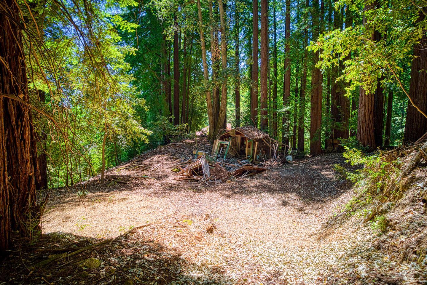 Property Photo:  15998 Stetson Road  CA 95033 